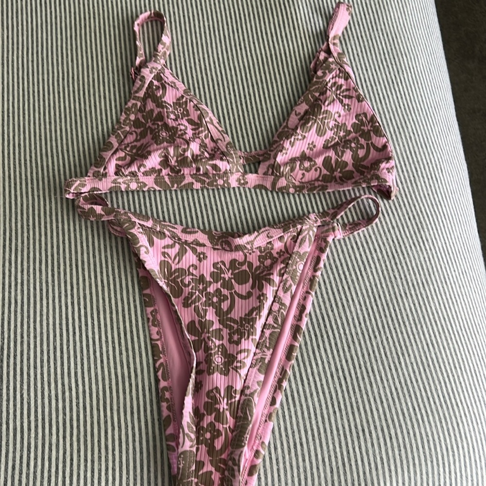 Pacsun Bikini